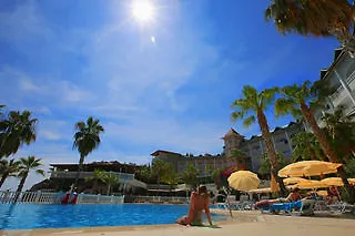 Hotel Kemal Bay 5*